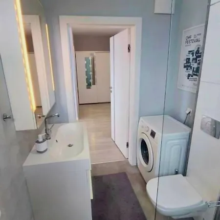 Lägenhet Garden View Gdansk Trojmiasto Kowale (Gdansk)